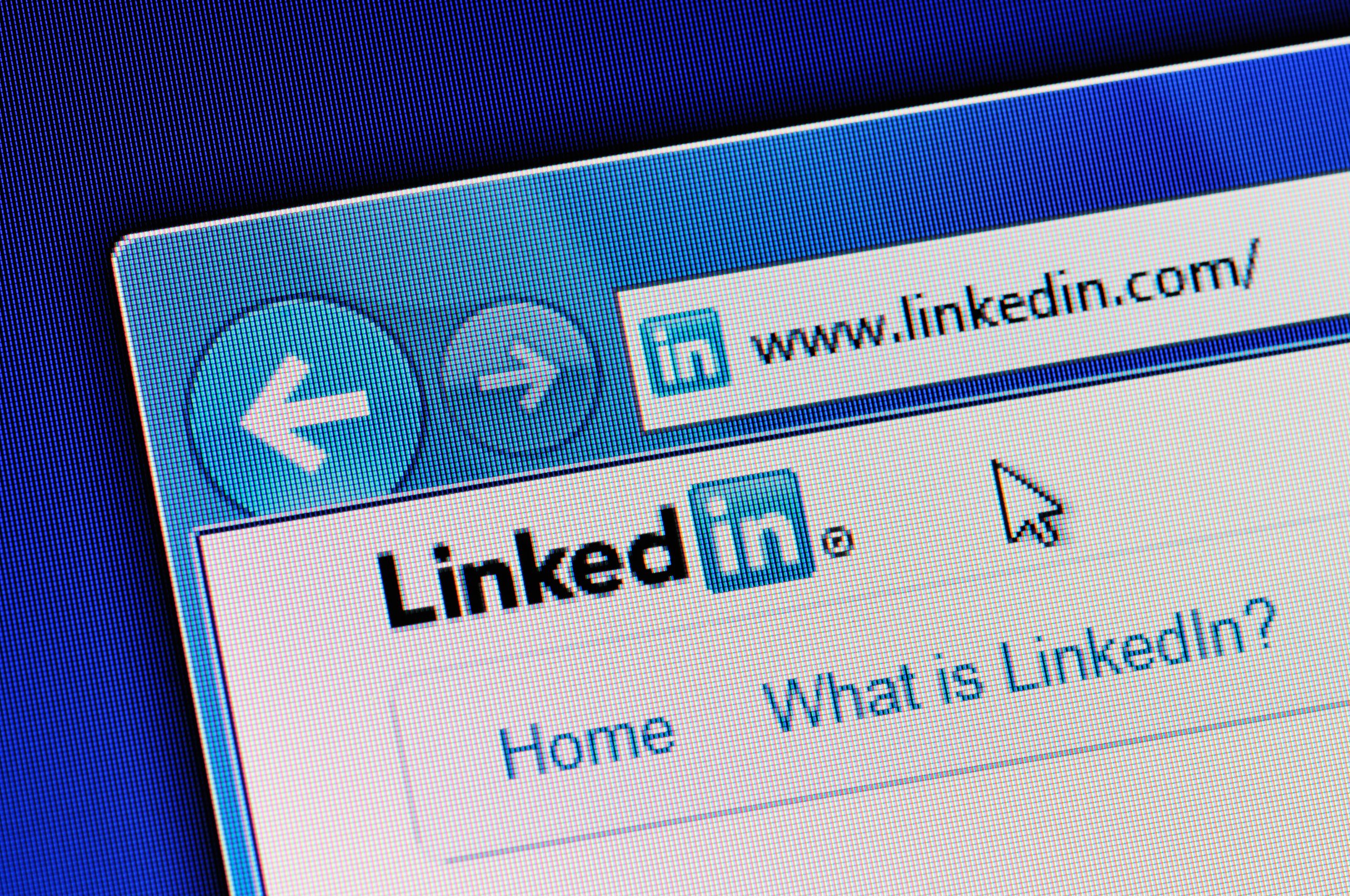 Using Your Personal LinkedIn Profile to Grow Your Business